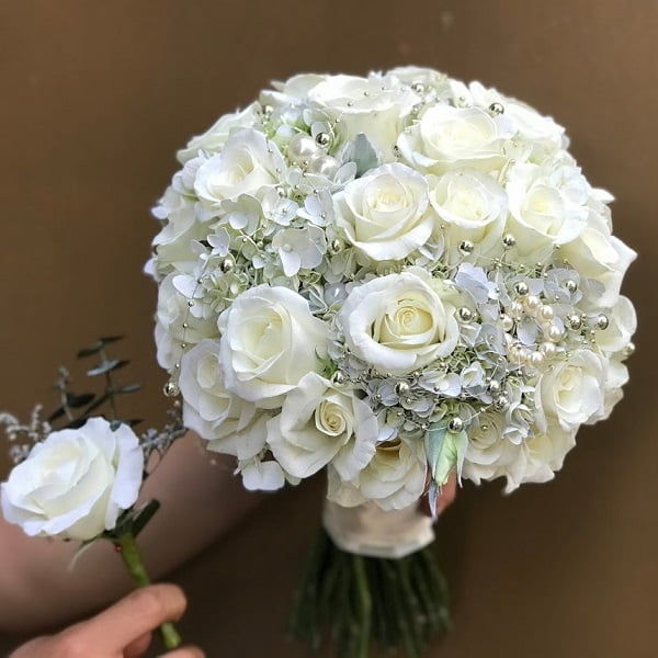 white rose Weddings